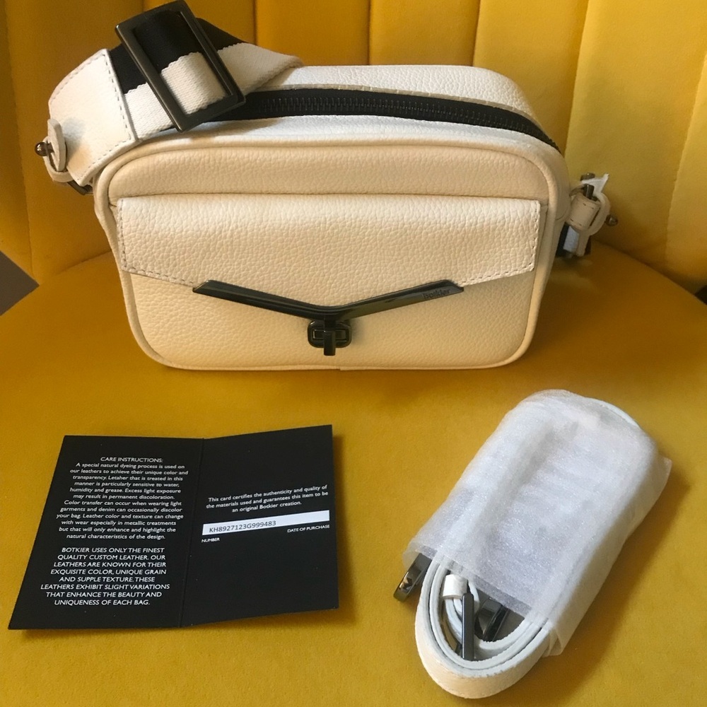 Botkier Valentina White Black Camera Bag Gunmetal Hardware Sporty Chic